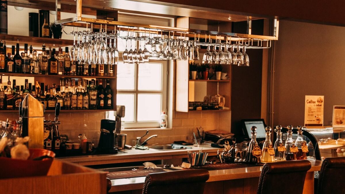 rozrywka przed lotem na lotnisku Chopina w Warszawie